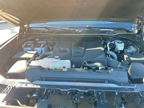 Used 2022 Toyota Tundra SR5 w/ TRD Sport Premium Package image 27