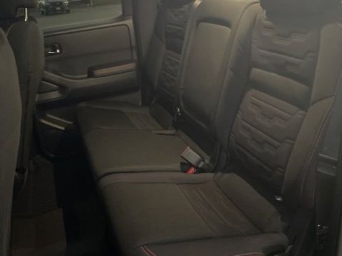 Used 2025 Nissan Frontier PRO-4X w/ Black Accent Package image 24