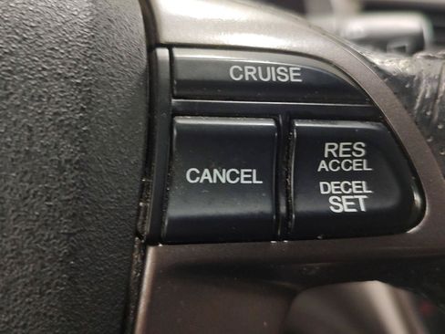 Used 2015 Honda Odyssey EX-L image 17