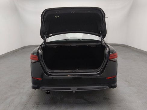 Used 2023 Nissan Sentra SR w/ SR Premium Package image 29