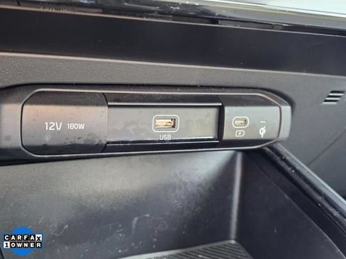 Used 2023 Kia Niro EX FWD image 28