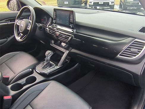 Used 2021 Kia Seltos EX image 35