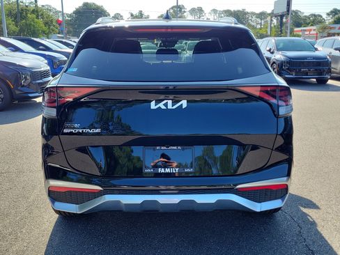 Certified 2024 Kia Sportage SX FWD image 5