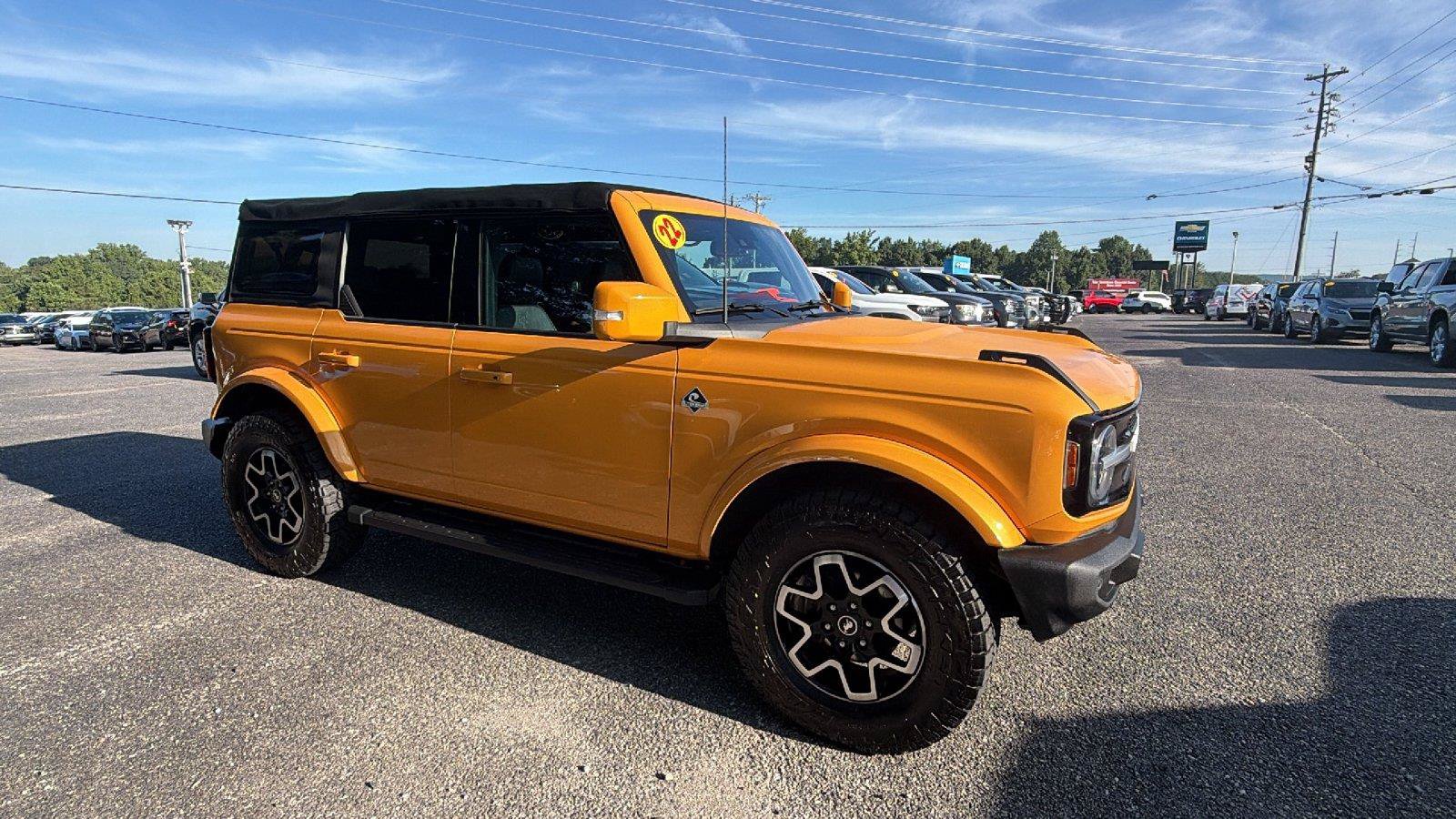 Used 2022 Ford Bronco Outer Banks AWD/4WD image 6