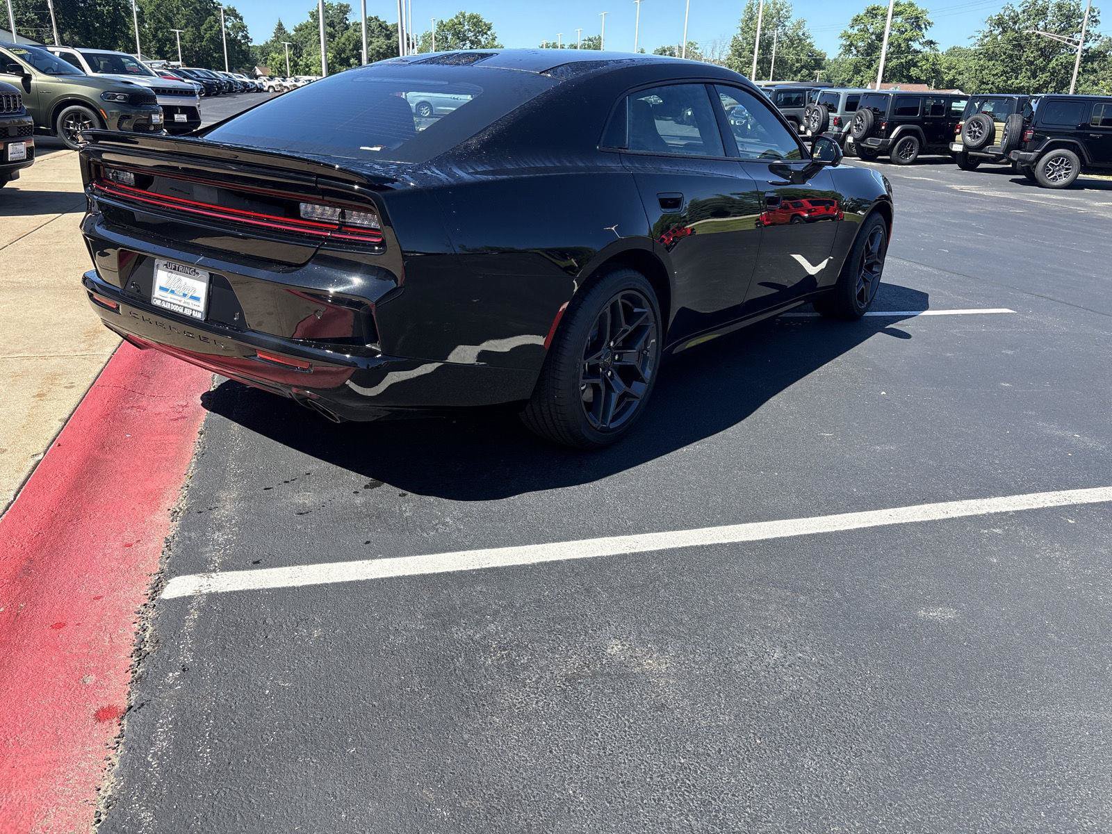 New 2026 Dodge Charger R/T AWD/4WD image 5