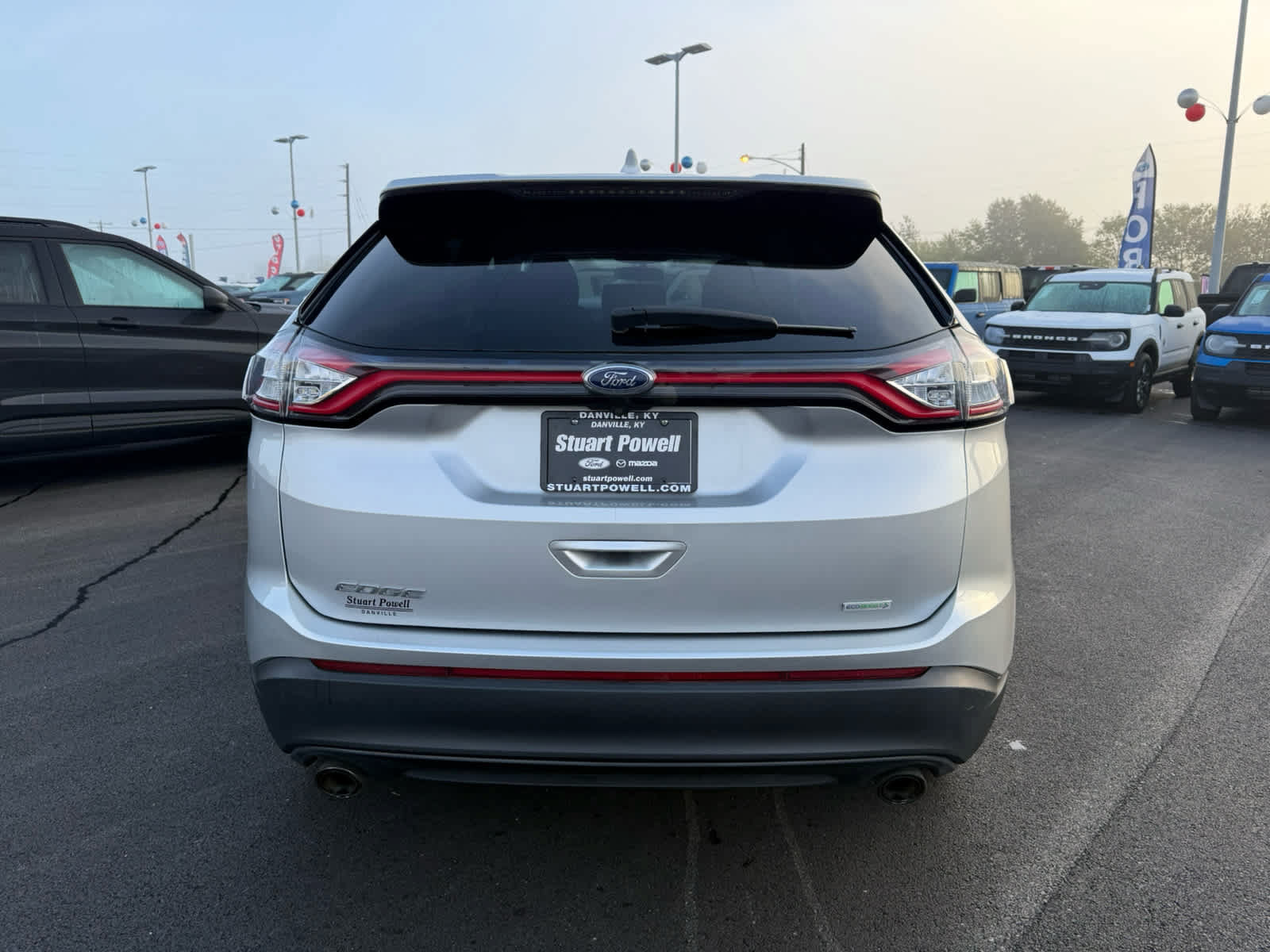 Used 2018 Ford Edge SE FWD image 22