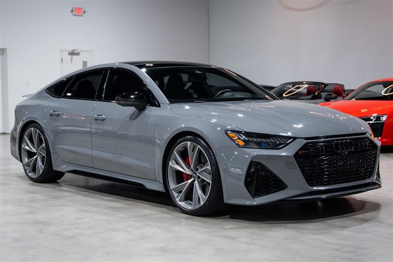 Used 2021 Audi RS 7 Sportback w/ Black Optic Package AWD/4WD image 14