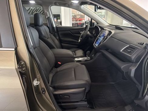 Used 2026 Subaru Ascent Limited AWD/4WD image 18