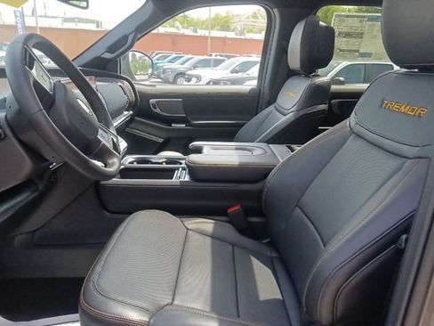 New 2026 Ford Expedition Tremor image 16
