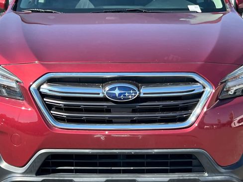 Used 2019 Subaru Outback 2.5i Limited AWD/4WD image 15