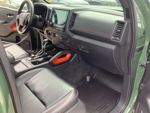 Used 2024 Nissan Frontier PRO-4X w/ Pro Premium Package AWD/4WD image 19