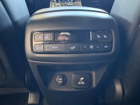 Used 2024 Hyundai Palisade Calligraphy AWD/4WD image 29