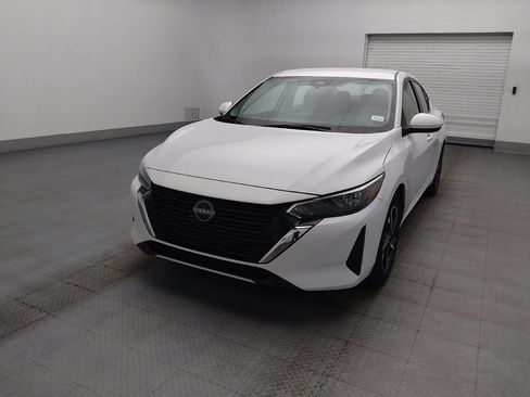 Used 2025 Nissan Sentra SV FWD image 15