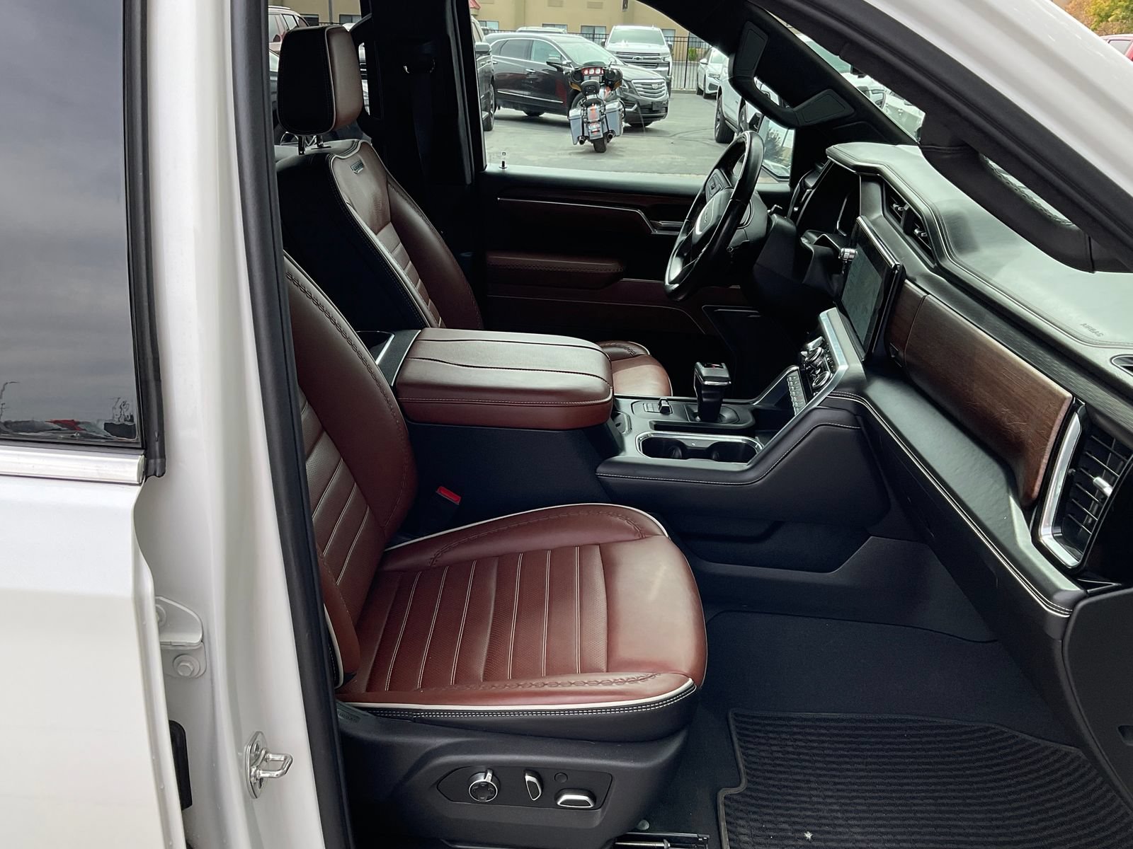 Used 2025 GMC Sierra 1500 Denali Ultimate AWD/4WD image 14