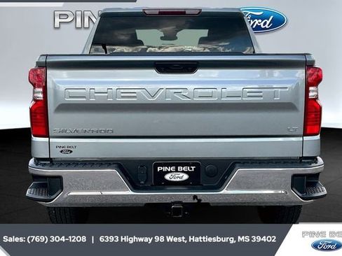 Used 2024 Chevrolet Silverado 1500 LT image 4