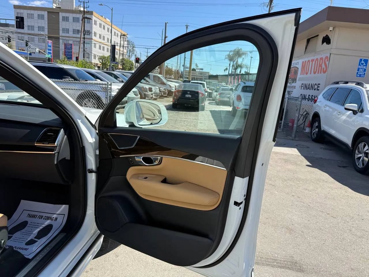 Used 2017 Volvo XC90 T6 Momentum w/ Vision Package AWD/4WD image 56
