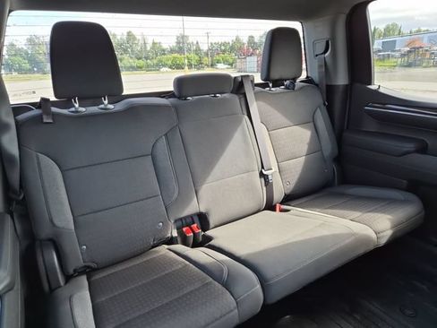 Used 2023 Chevrolet Silverado 1500 LT AWD/4WD image 22