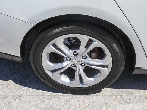 Certified 2024 Honda Accord LX image 9