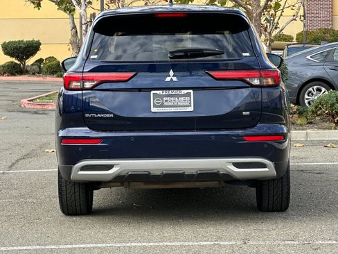 Used 2024 Mitsubishi Outlander SE image 5