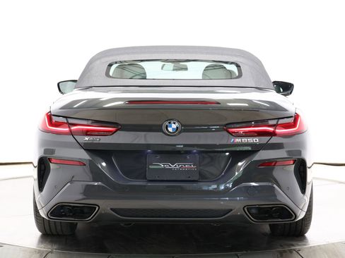 Used 2022 BMW M850i xDrive Convertible AWD/4WD image 87