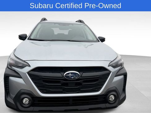 Used 2025 Subaru Outback Onyx Edition XT image 3