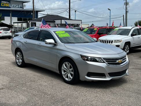 Used 2019 Chevrolet Impala LT FWD image 4