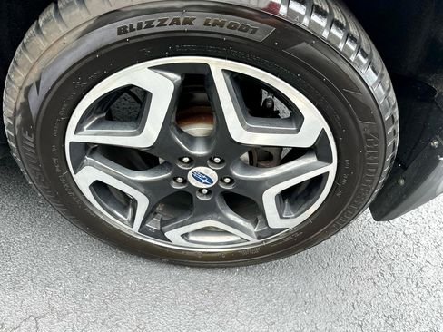 Used 2018 Subaru Crosstrek 2.0i Limited image 17