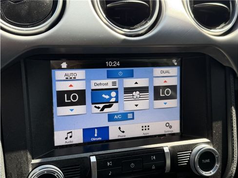 Used 2018 Ford Mustang Premium RWD image 38