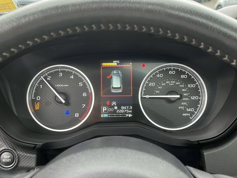 Certified 2024 Subaru Forester Limited image 15