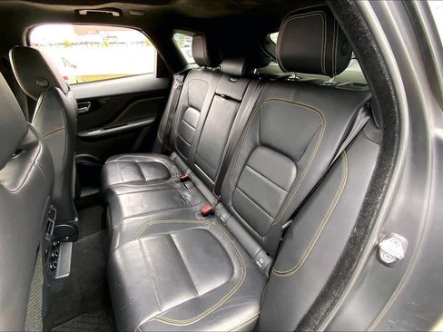 Used 2020 Jaguar F-PACE 300 Sport image 19