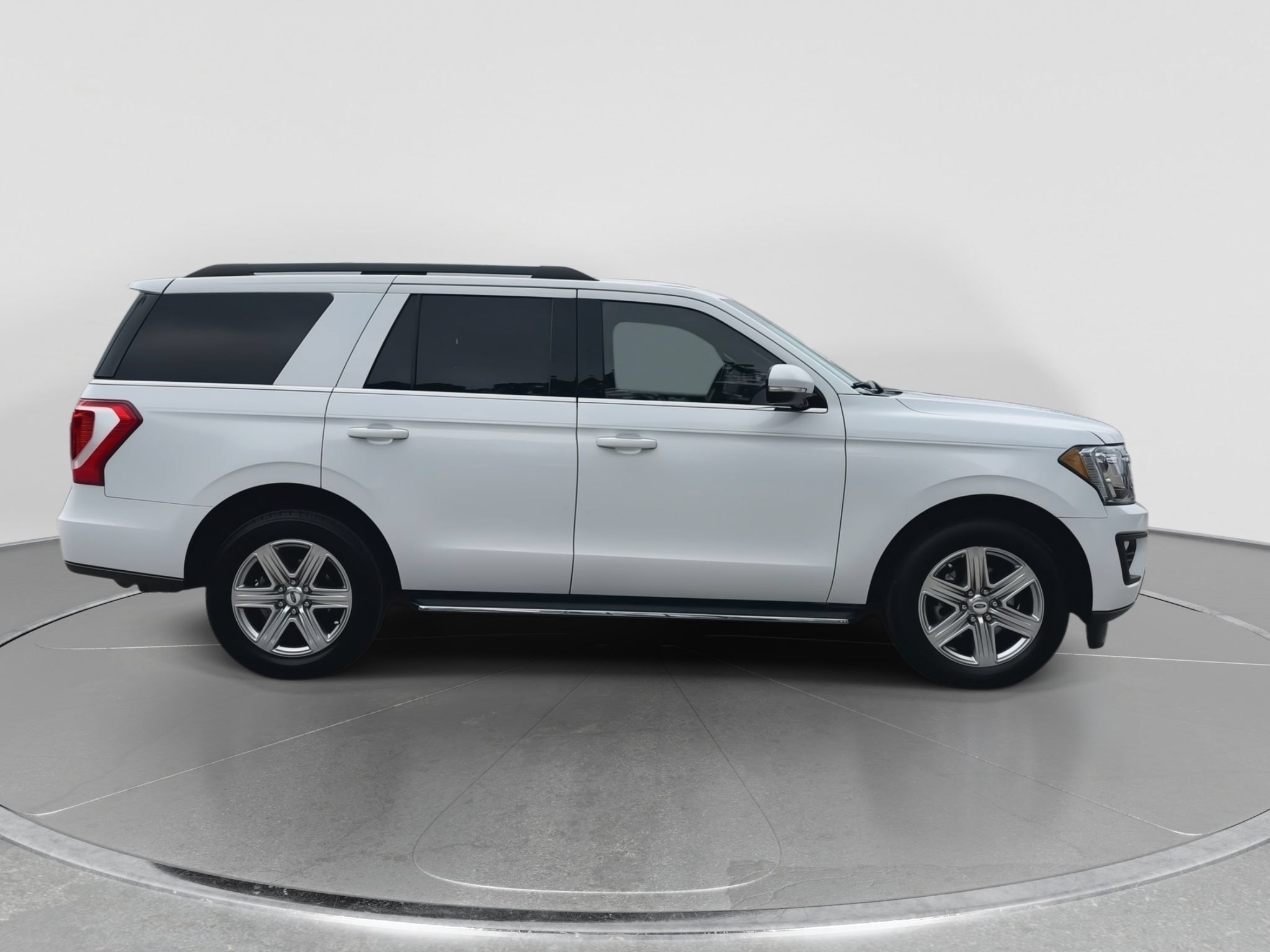 Used 2021 Ford Expedition XLT RWD image 9