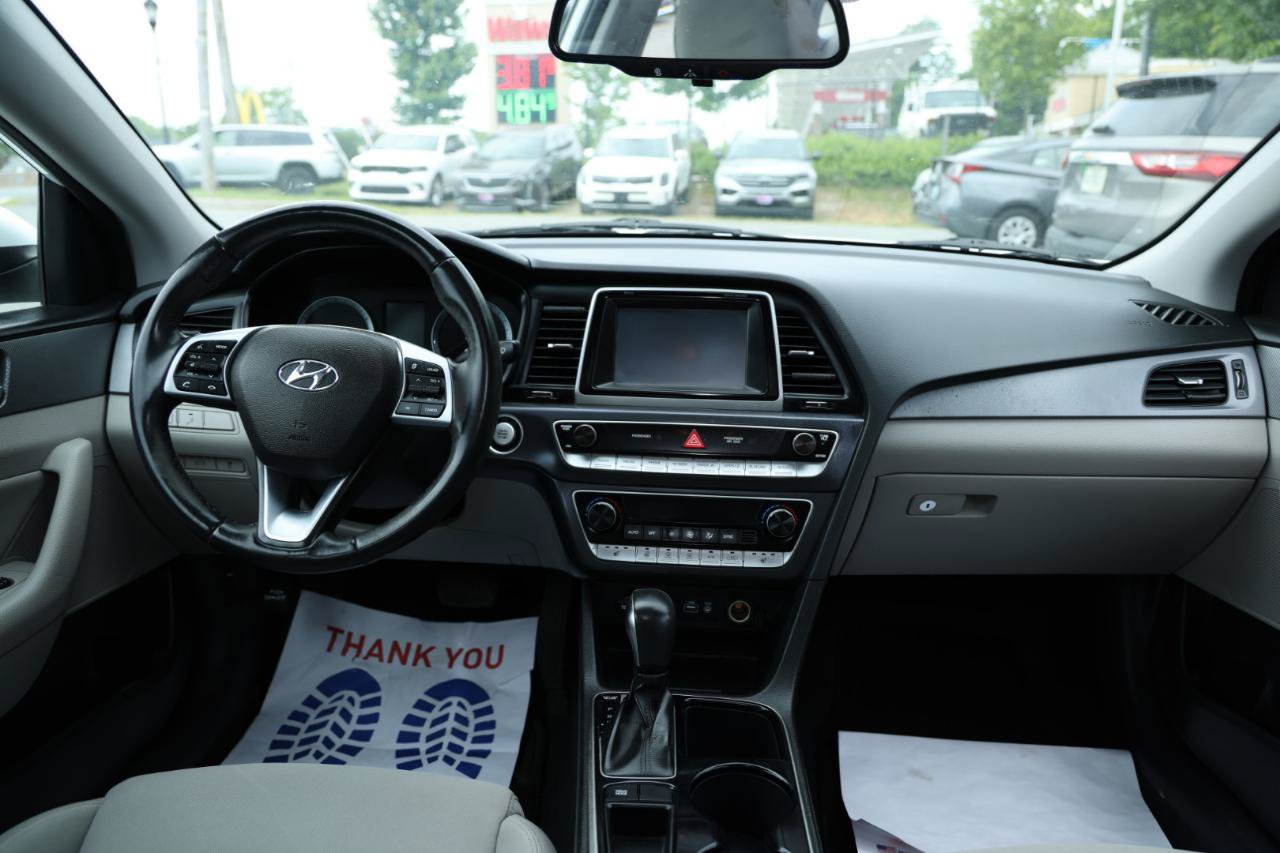 Used 2019 Hyundai Sonata SEL FWD image 16