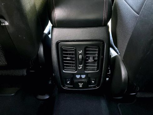 Certified 2023 Dodge Durango GT AWD/4WD image 17