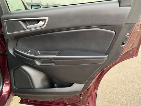 Used 2024 Ford Edge SEL w/ Convenience Package image 27
