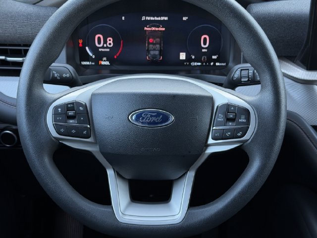 Used 2026 Ford Explorer Active RWD image 12