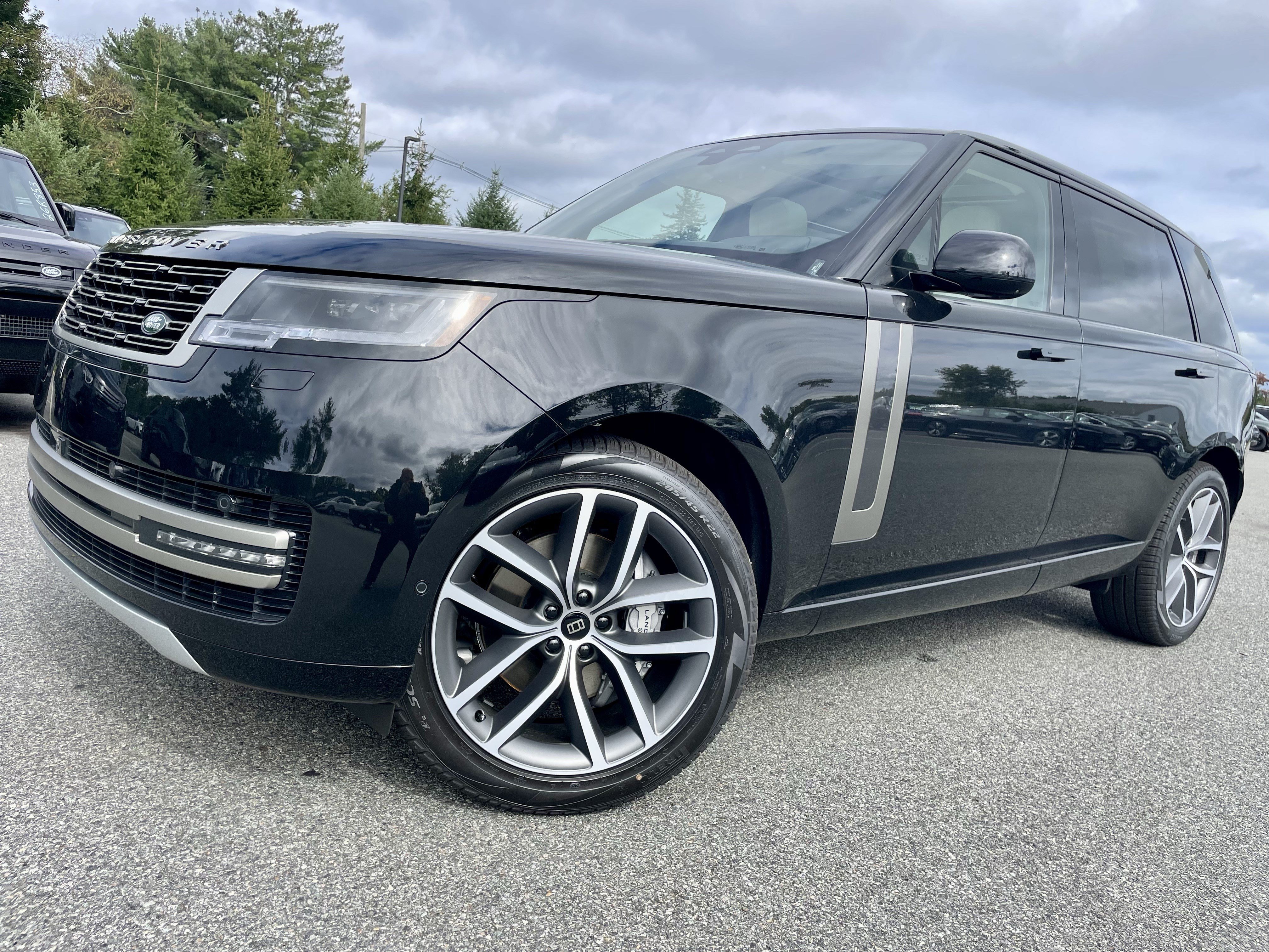 New 2027 Land Rover Range Rover Long Wheelbase SE AWD/4WD image 38