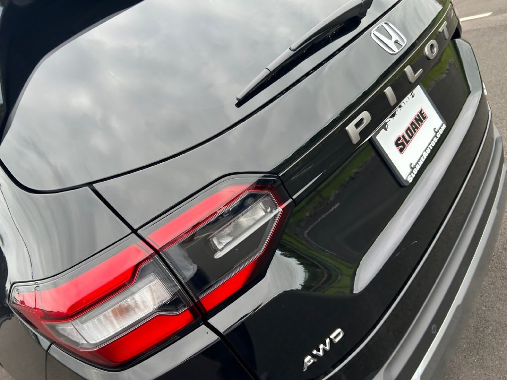 New 2026 Honda Pilot Elite image 17