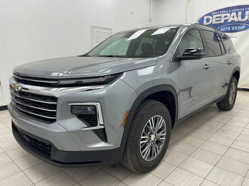 New 2026 Chevrolet Traverse LT w/ Driver Confidence Package AWD/4WD image 18