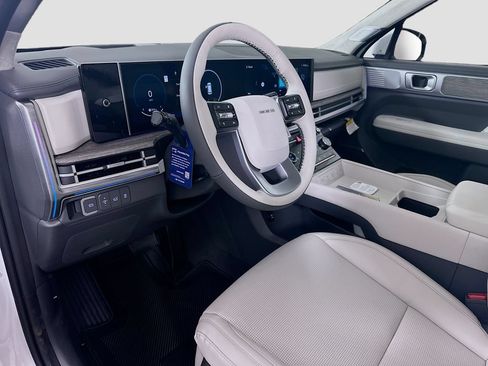 New 2026 Hyundai Santa Fe Calligraphy w/ Tow & Go Package FWD image 9