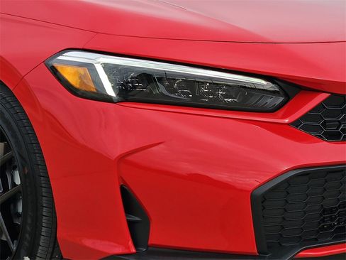 Used 2025 Honda Civic Sport image 8