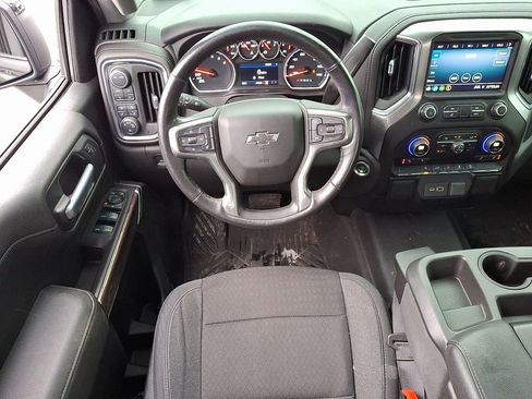 Used 2020 Chevrolet Silverado 1500 LT Trail Boss w/ Convenience Package image 16