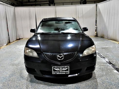 Used 2006 MAZDA MAZDA3 i Touring image 3