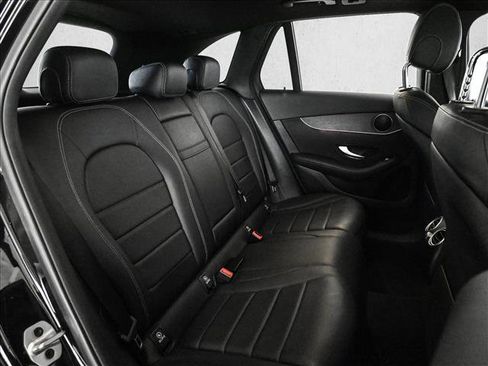 Used 2022 Mercedes-Benz GLC 300 4MATIC image 20