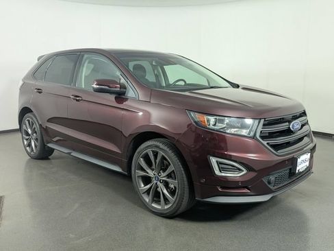 Used 2018 Ford Edge Sport w/ Equipment Group 401A AWD/4WD image 2