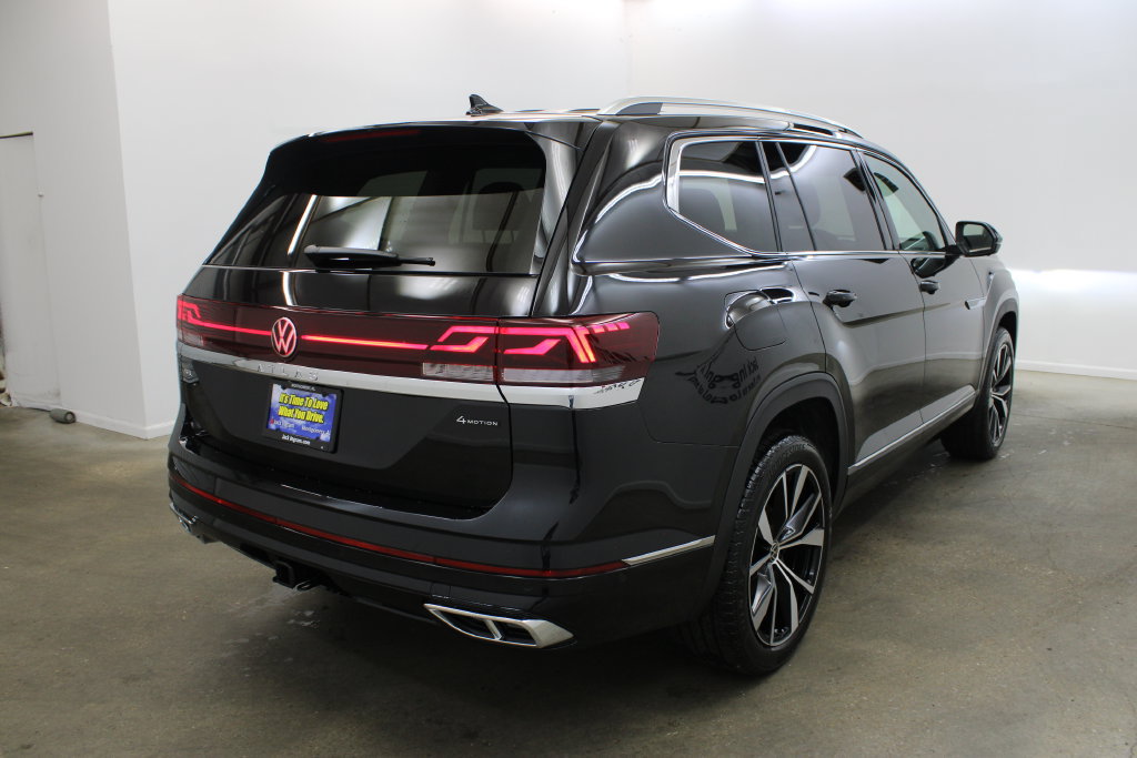 New 2026 Volkswagen Atlas SEL Premium R-Line AWD/4WD image 5
