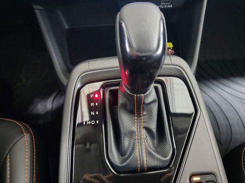 Used 2025 Subaru Crosstrek 2.5i Limited w/ Popular Package #4A image 16