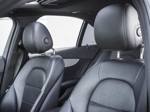 Used 2018 Mercedes-Benz C 300 C 300 image 10