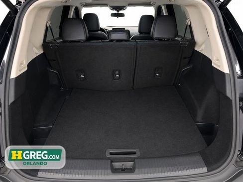 Used 2021 Nissan Rogue SV w/ Premium Package FWD image 18