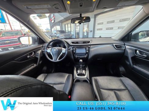Used 2014 Nissan Rogue SL w/ SL Premium Package image 10