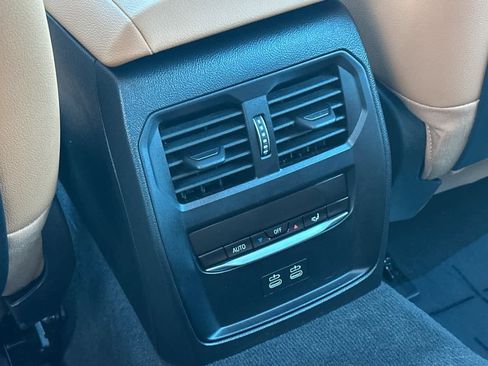 Used 2025 BMW i4 eDrive40 w/ Premium Package image 14